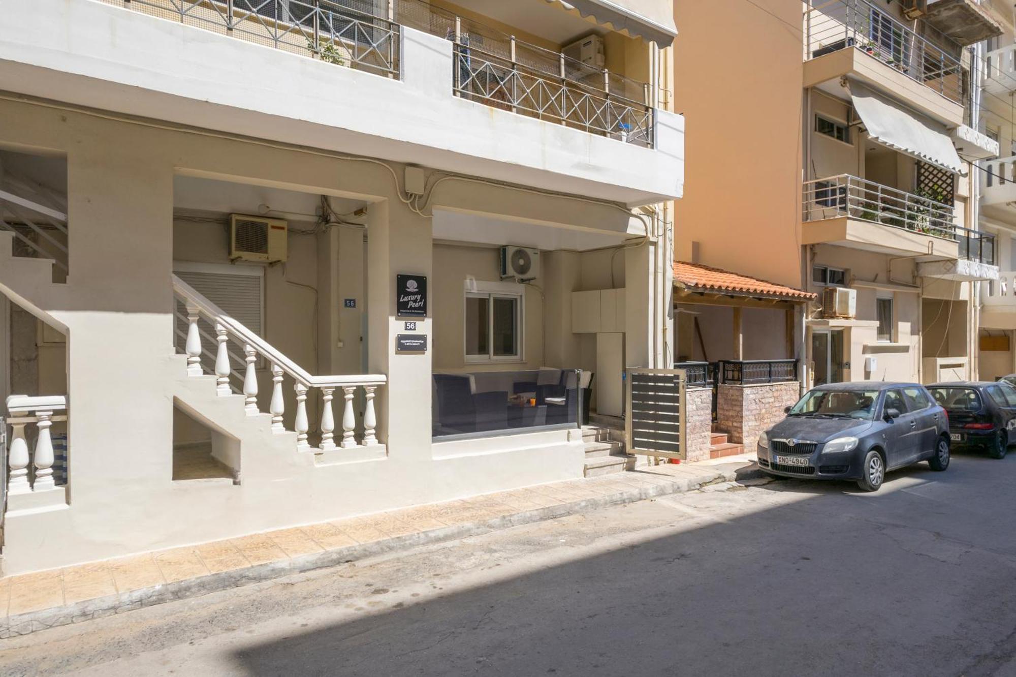 Luxury Pearl, Steps To The Beach Chania  Exterior photo
